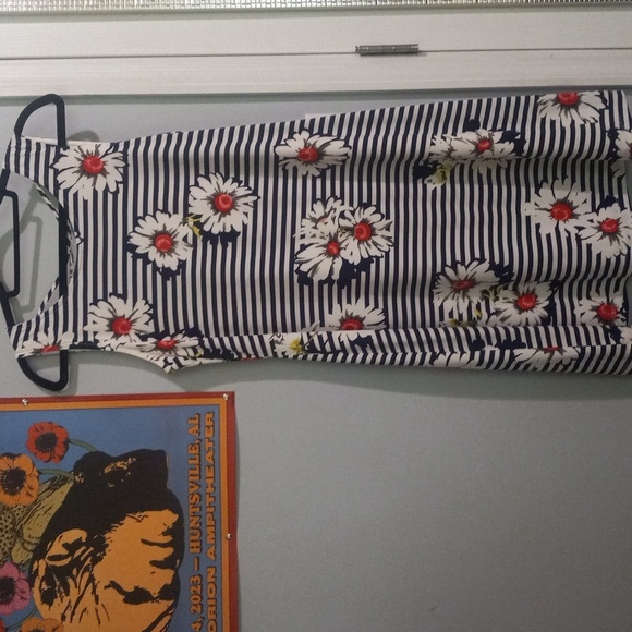 RN Studio By Ronni Nicole Navy and White Floral Striped Sleeveless Midi Dress - Picture 12 of 13